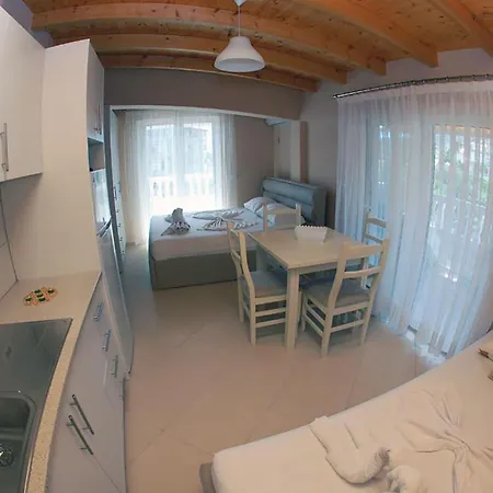 Alvin Apartment