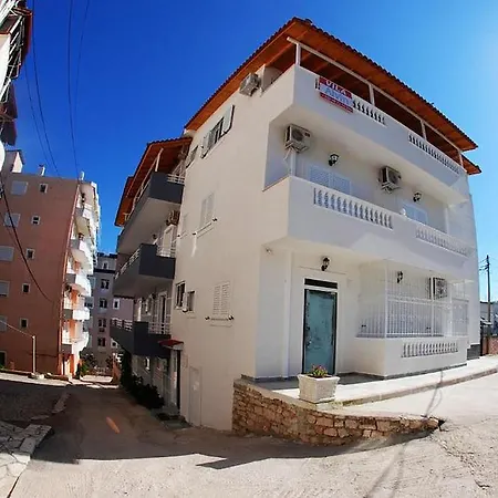 Apartment Alvin *