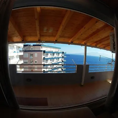 Apartment Alvin Sarande